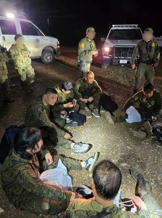 Texas Authorities Apprehend Six Chinese Nationals Among Group of Illegal Immigrants Near Eagle Pass