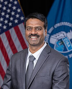 US Cyber Chief Probed After Uploading Sensitive Contract Files to Public Chatbot