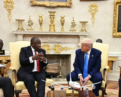 Trump and Ramaphosa Hold Tense Oval Office Meeting Amid U.S.-South Africa Strains